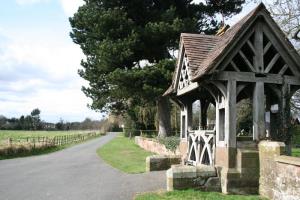 The lane at Hampton Lovett from the Lych Gate of St Mary's 