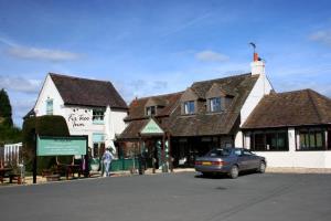 The Fir Tree Inn Dunhampstead