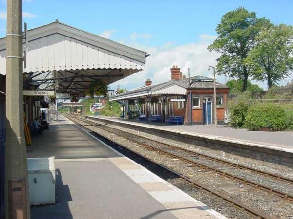 Evesham Train Station