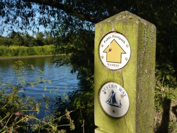 Severn Way, Hallow