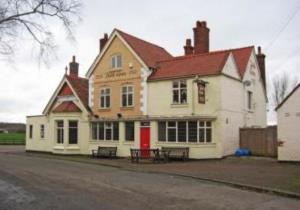 Real ale pub on Kidderminster Road