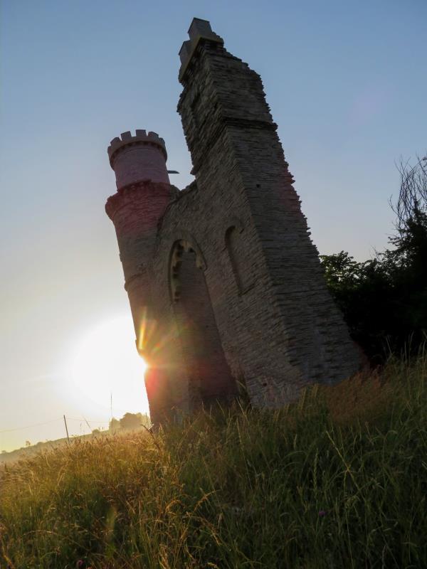 Dunstall Castle 