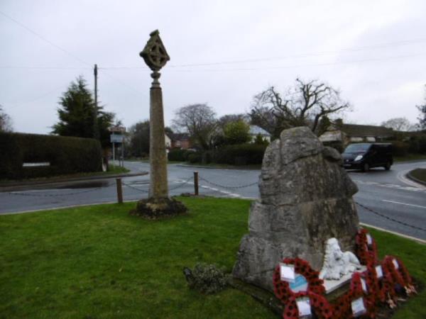 Eckington War Memorial & Eckington Cross