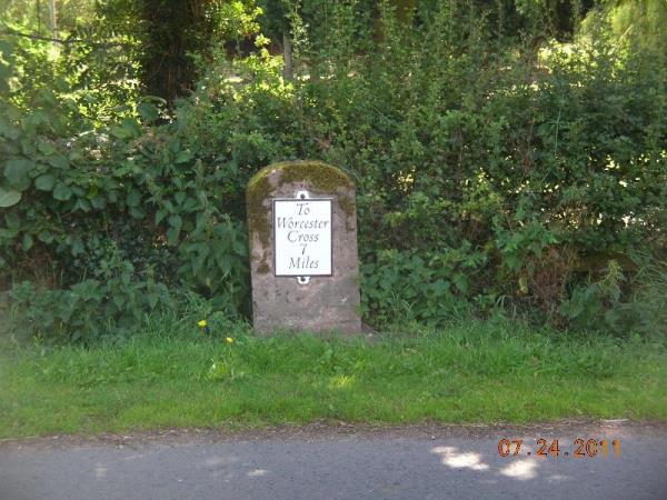 Mile Stone B4204 Martley to Worcseter Road
