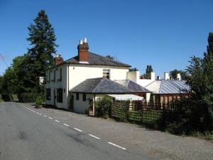 The Fox & Hounds Inn at Lulsley